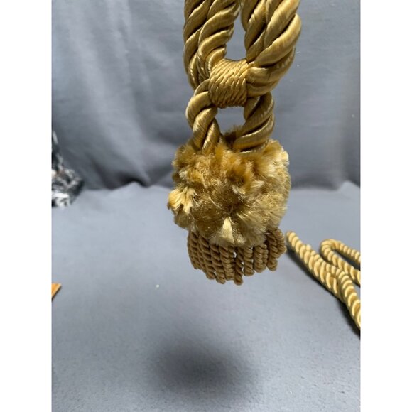 Vintage Gold Curtain Tiebacks with Faux Fur & Tassel Details Set of 2 - Picture 7 of 10